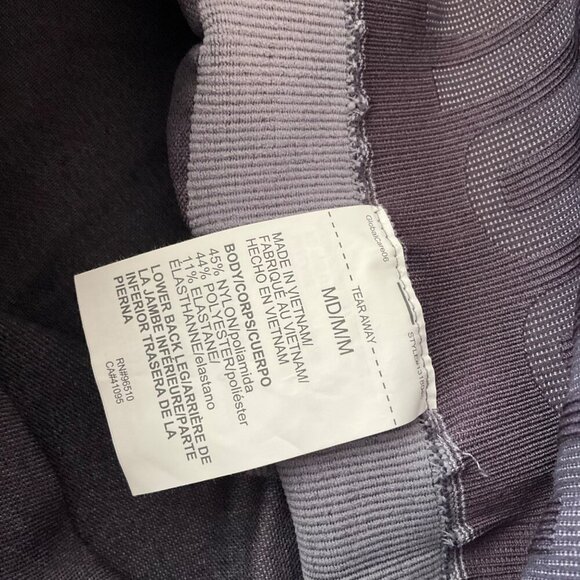 Under Armour athletic Compression Leggings Medium Size Gray & purple crop NEW - Picture 6 of 11